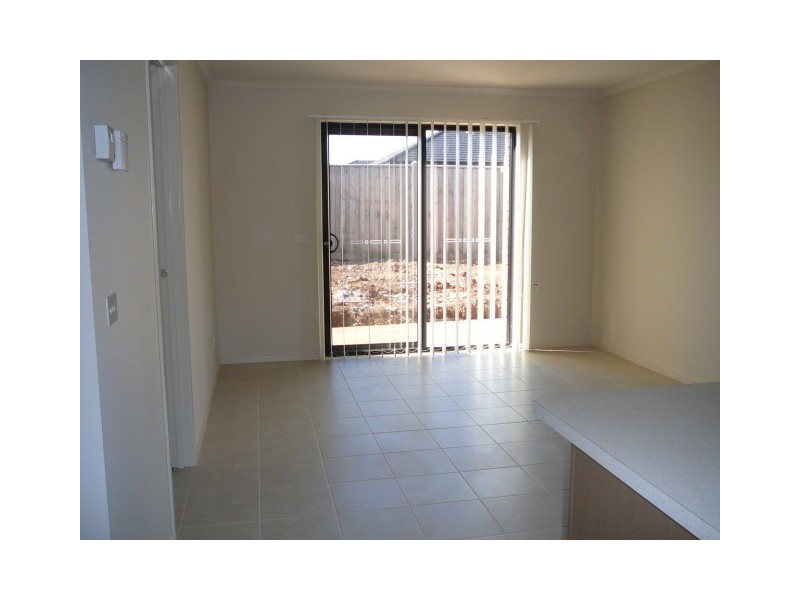 86 Edgevale Way, Tarneit VIC 3029