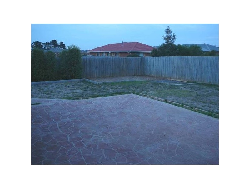 5 Nunn Avenue, Truganina VIC 3029