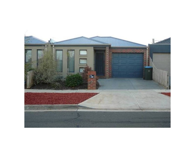 Harrier Street, Werribee VIC 3030