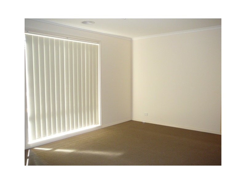 48 Bradman Drive, Tarneit VIC 3029