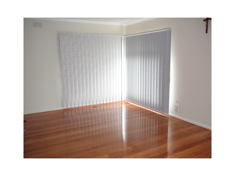 9 Third Avenue, Hoppers Crossing VIC 3029