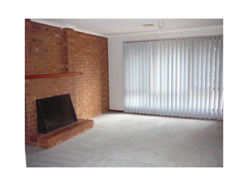 2 Tyburn Close, Werribee VIC 3030