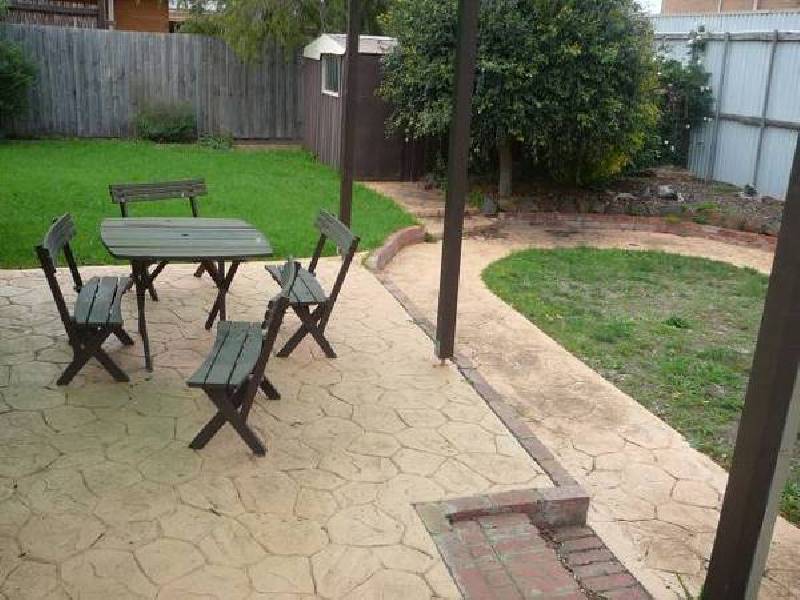 33 Hampstead Drive, Hoppers Crossing VIC 3029