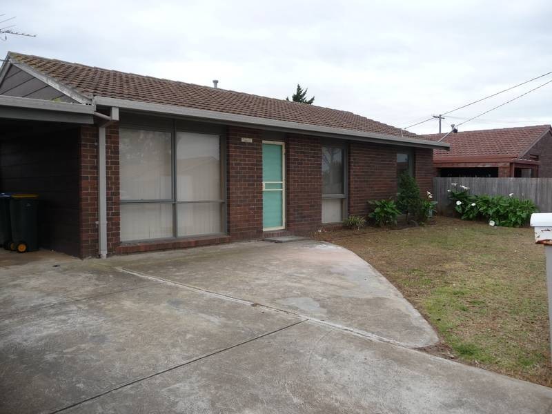 2/1 Samuel Court, Werribee VIC 3030