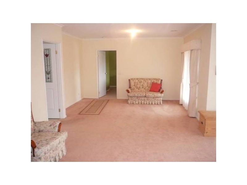 St Andrews Drive, Werribee VIC 3030