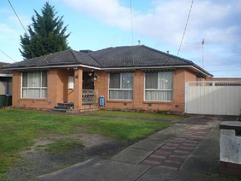 4 Milton Drive, Wyndham Vale VIC 3024