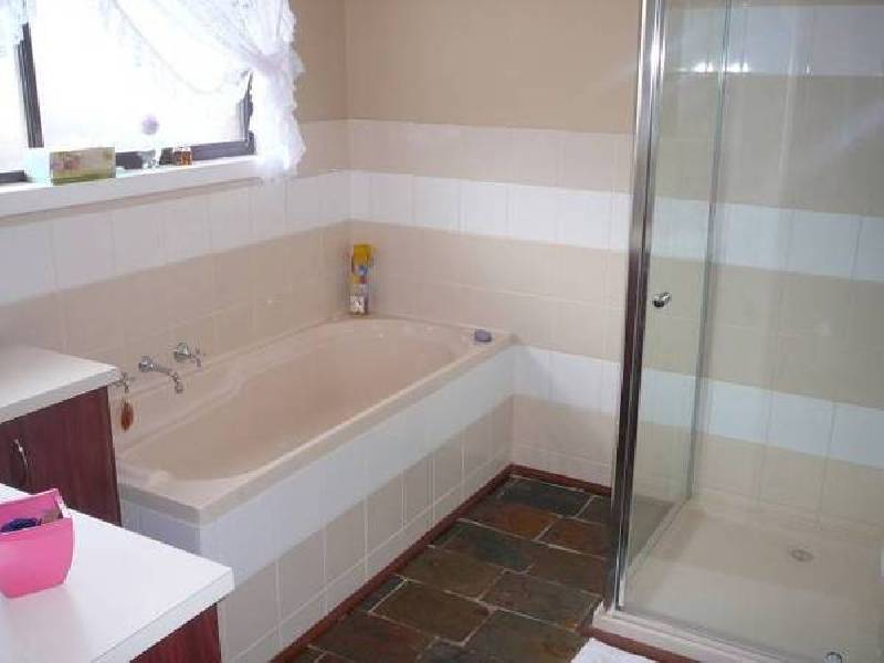 92 Hogans Road, Hoppers Crossing VIC 3029