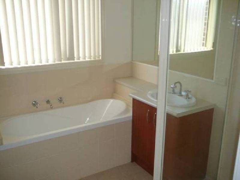 Ella Court, Hoppers Crossing VIC 3029