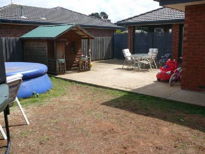 40 Hawkesbury Road, Werribee VIC 3030