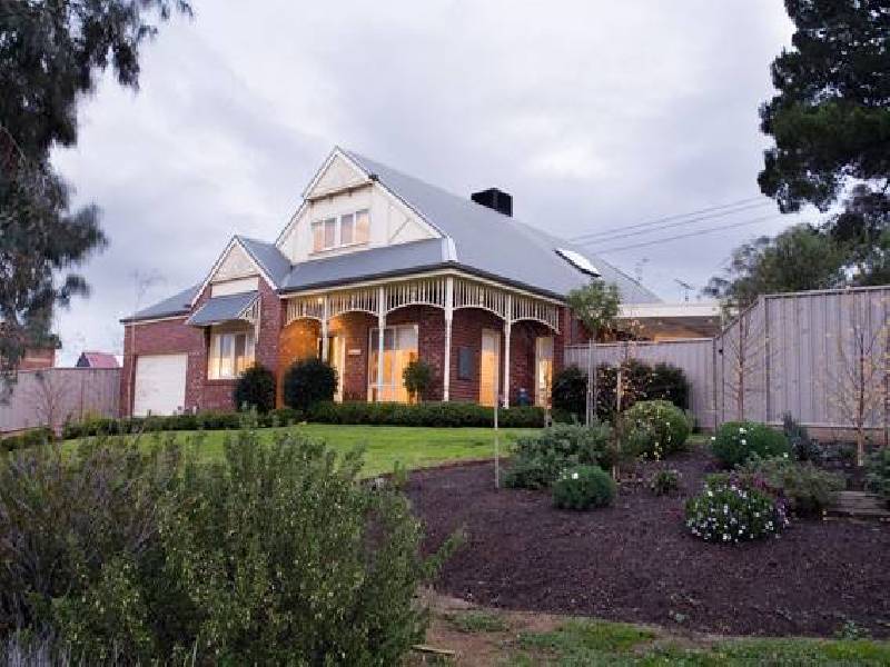 15 McPherson Place, Werribee VIC 3030