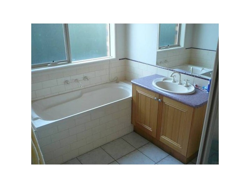 Bloomsbury Place, Wyndham Vale VIC 3024