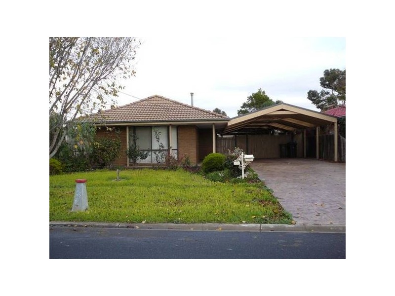 37 Iluka Drive, Werribee VIC 3030