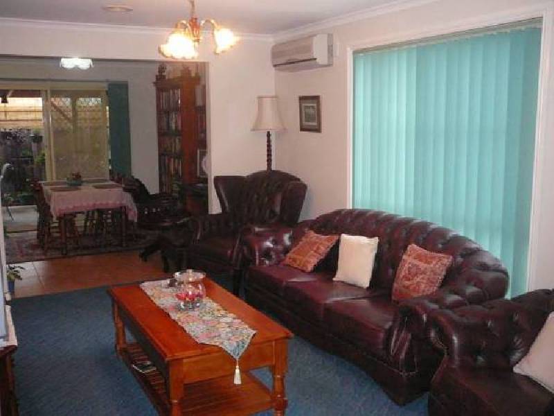 2/161 Mossfiel Drive, Hoppers Crossing VIC 3029