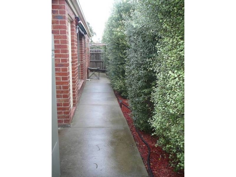 2/161 Mossfiel Drive, Hoppers Crossing VIC 3029