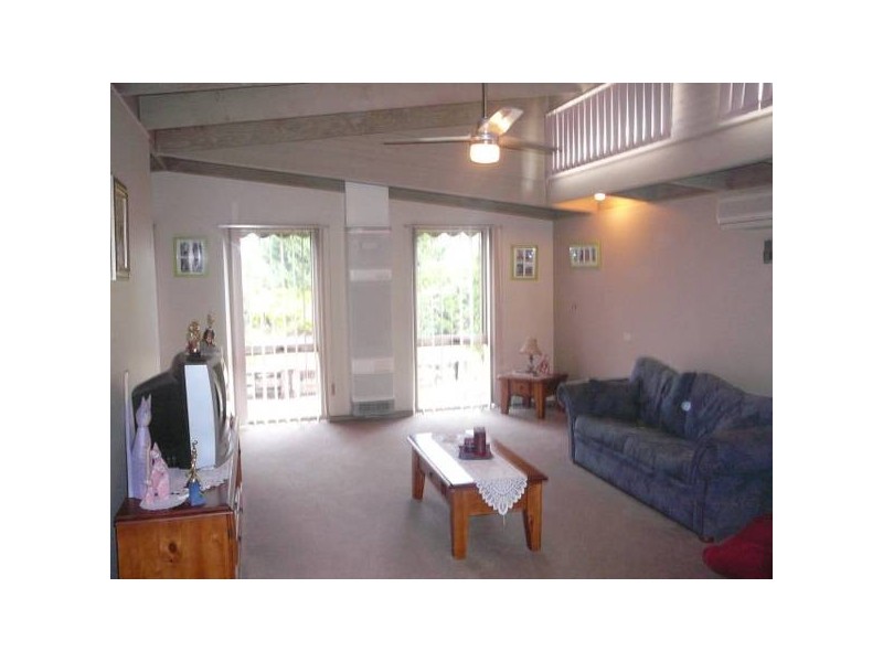 4 Lorena Close, Hoppers Crossing VIC 3029