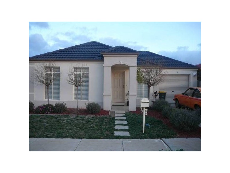 69 Knightsbridge Drive, Tarneit VIC 3029