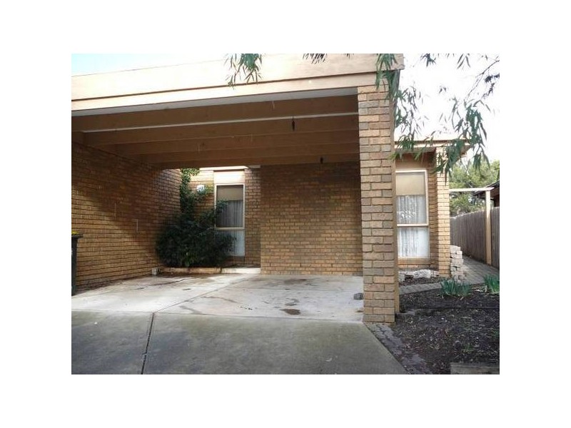 Queensbury Way, Werribee VIC 3030