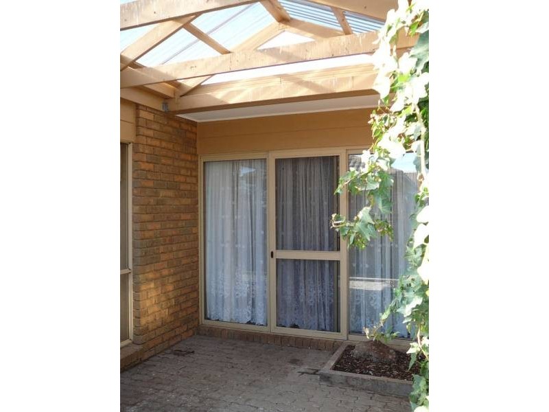 Queensbury Way, Werribee VIC 3030