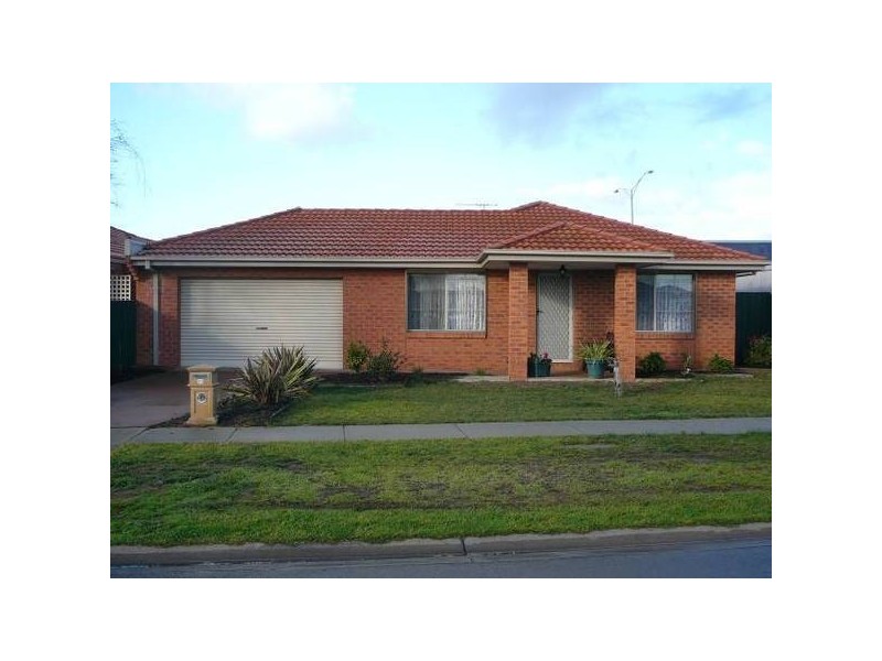 Mirabella Close, Werribee VIC 3030