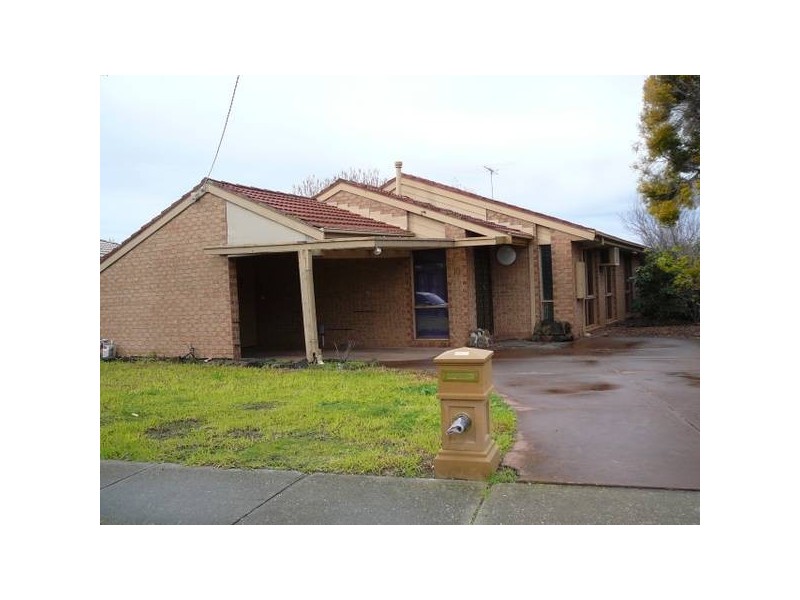 Dennison Avenue, Hoppers Crossing VIC 3029