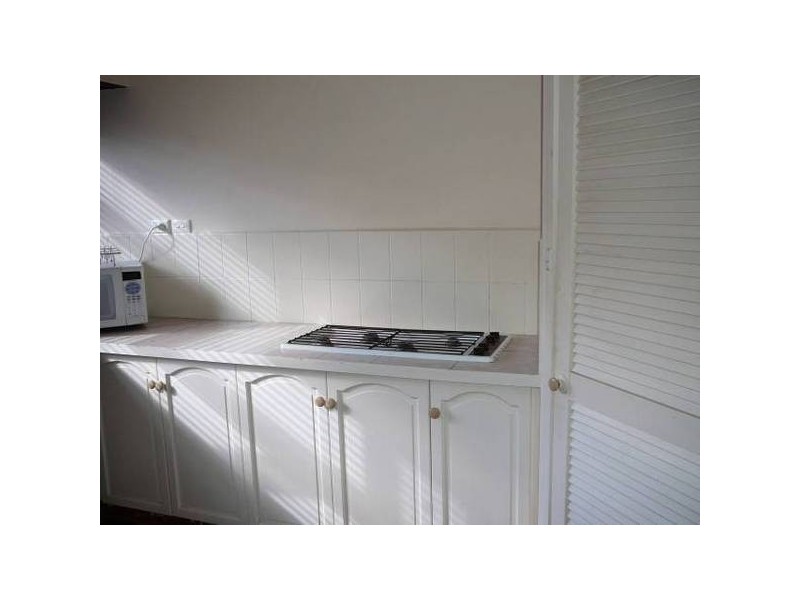 Dennison Avenue, Hoppers Crossing VIC 3029