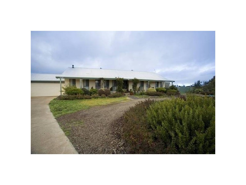 Faulkners Road, Mount Cottrell VIC 3024