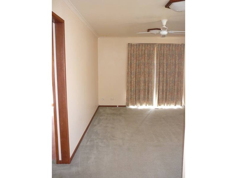 44 Chirnside Avenue, Werribee VIC 3030