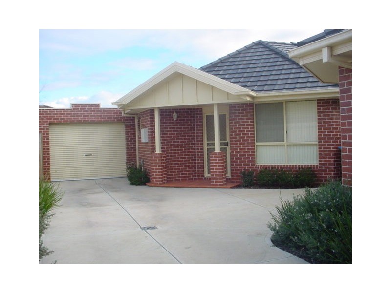 2/113 Virgilia Drive, Hoppers Crossing VIC 3029