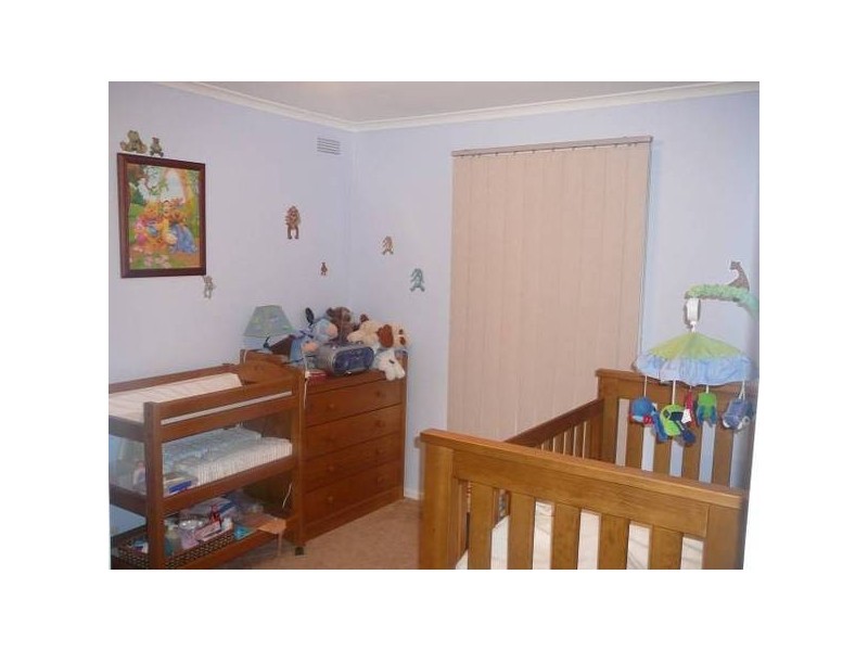 Daphne Crescent, Werribee VIC 3030