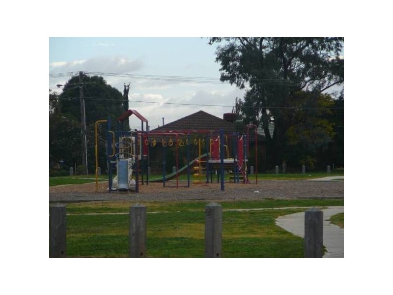 Daphne Crescent, Werribee VIC 3030