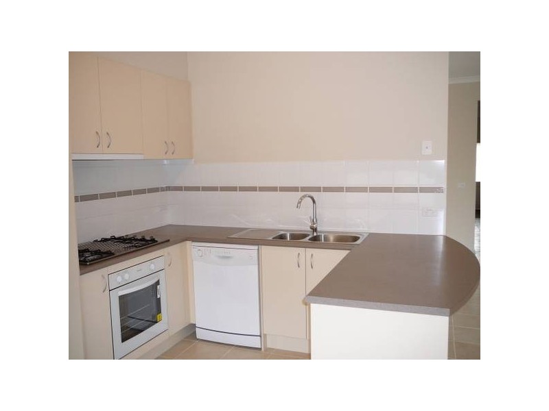 Whistler Crescent, Point Cook VIC 3030