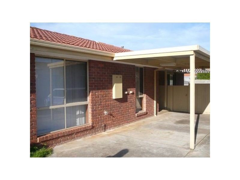 Greaves Street, Werribee VIC 3030