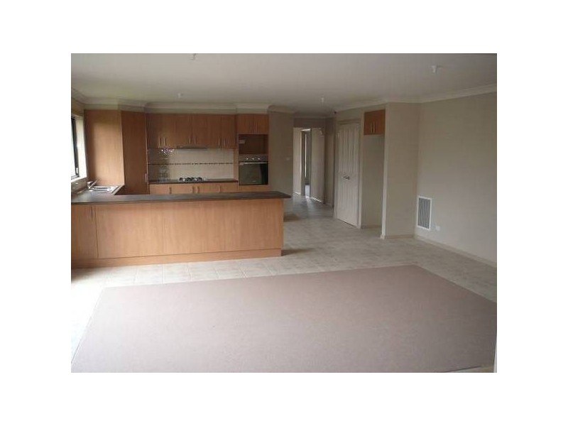 13 Bow Crescent, Wyndham Vale VIC 3024