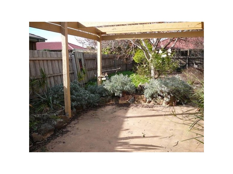 10 Dennison Avenue, Hoppers Crossing VIC 3029