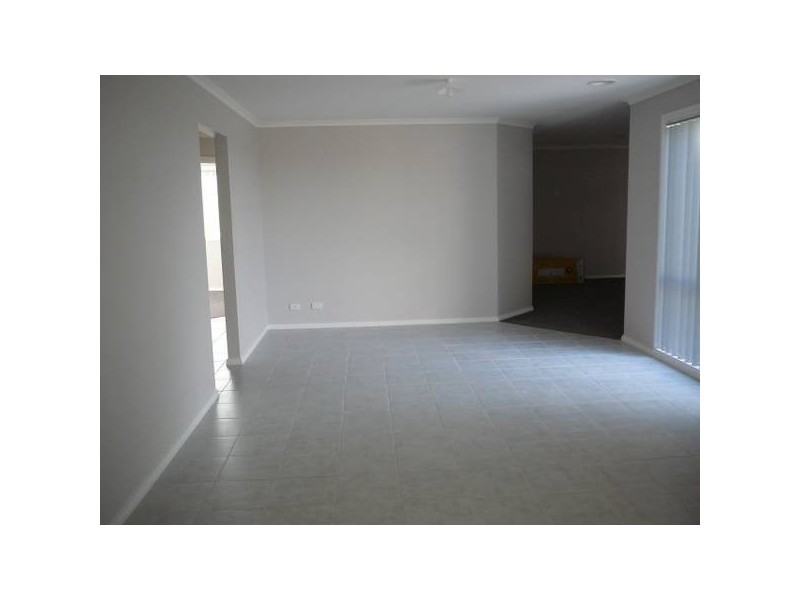 9 Pilotbird Way, Tarneit VIC 3029