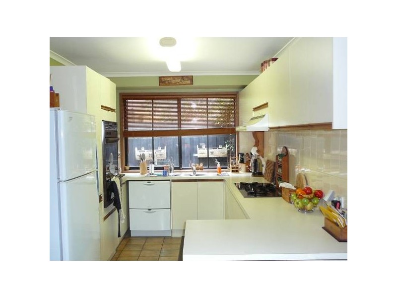 21 Mcmurray Crescent, Hoppers Crossing VIC 3029