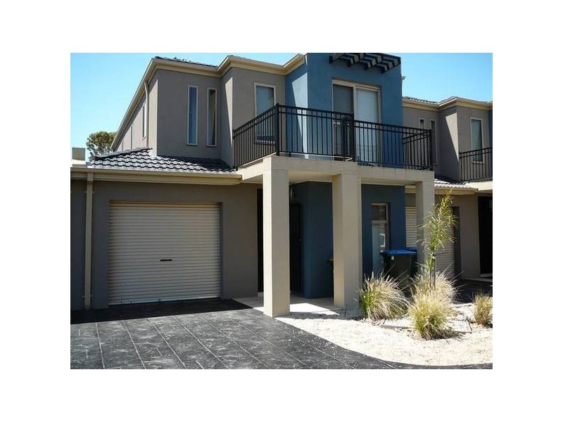 Hyde Park Terrace, Point Cook VIC 3030