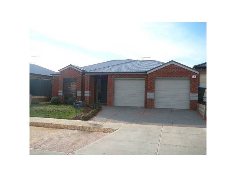 28 Condamine Avenue, Wyndham Vale VIC 3024