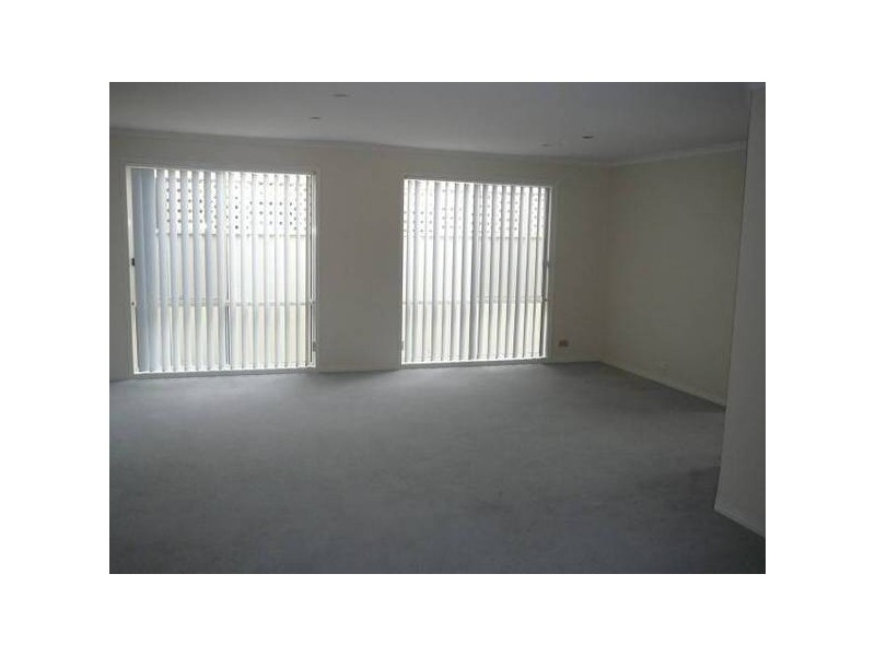 4 Woodhall Place, Tarneit VIC 3029