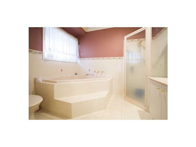 5 Conquest Drive, Werribee VIC 3030