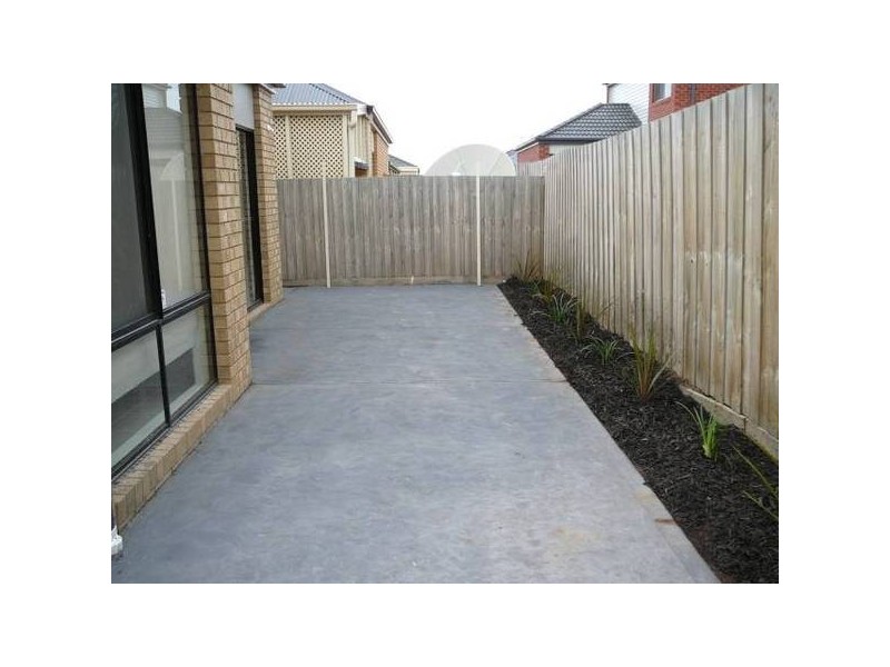 Whistler Crescent, Point Cook VIC 3030