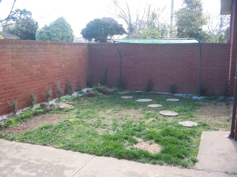 1/13 Cambridge Crescent, Werribee VIC 3030