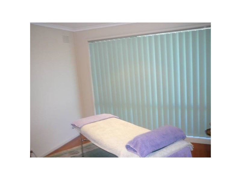 Pentlowe Street, Hoppers Crossing VIC 3029