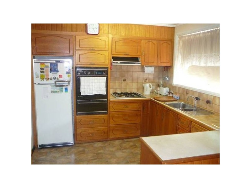 Dyer Street, Hoppers Crossing VIC 3029