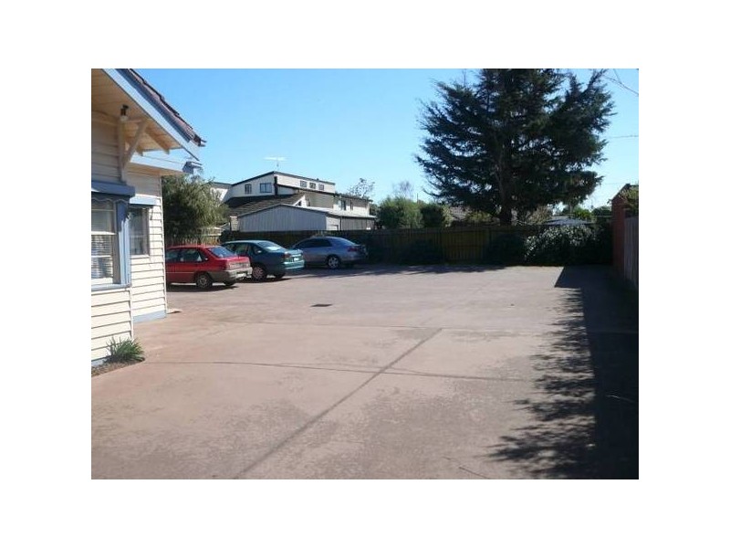 Princes Hwy, Werribee VIC 3030
