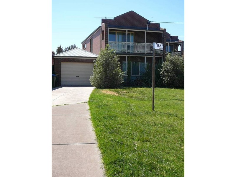 1/9 Finch Road, Werribee South VIC 3030