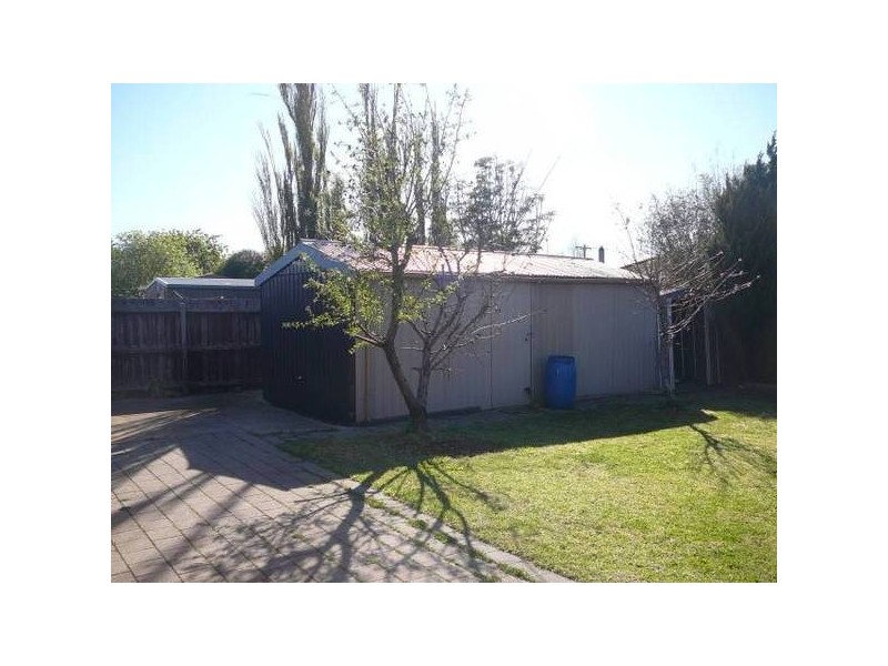 Perkins Avenue, Hoppers Crossing VIC 3029