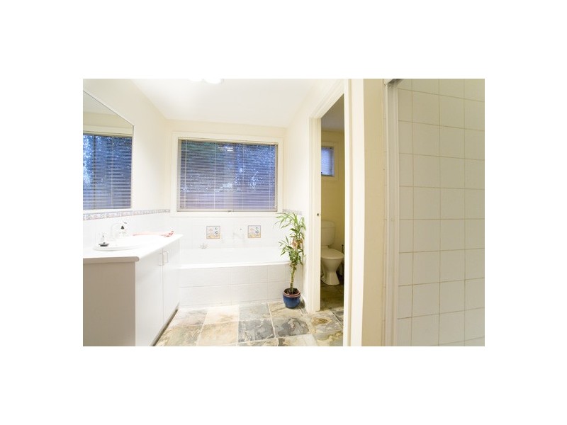 11 Haven Court, Werribee VIC 3030