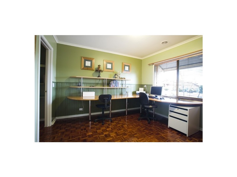 8 Evergreen Drive, Wyndham Vale VIC 3024