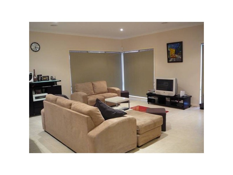 7 Nottingham Crescent, Tarneit VIC 3029